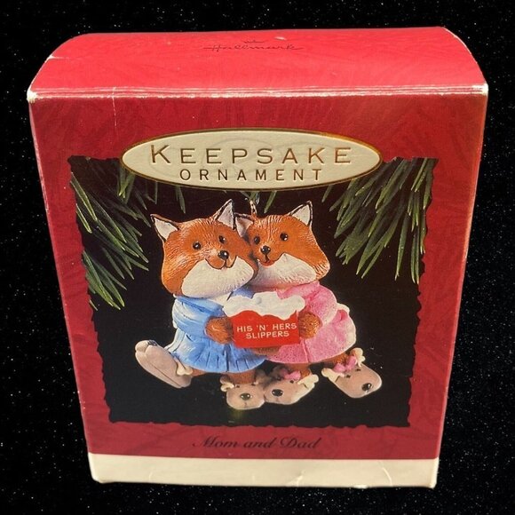 1993 Hallmark Keepsake Christmas Ornament Mom And Dad His 'N Hers Slippers New - Picture 6 of 6